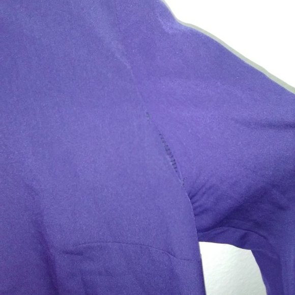 Women tops - Picture 3 of 3